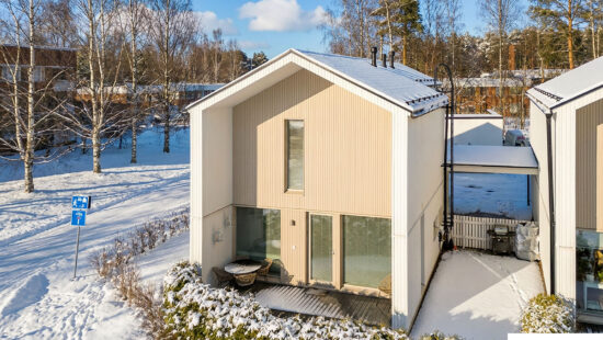 4h+k+s Sorsatie 29 A 1, 90150 Oulu