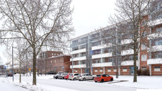 2h+k+sa+lasitettu parveke Kansankatu 51 B 32, 90100 Oulu