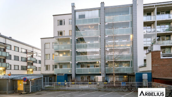 3h+k+s+lasitettu parveke(oma tontti) Pakkahuoneenkatu 21 A 7, 90650 Oulu