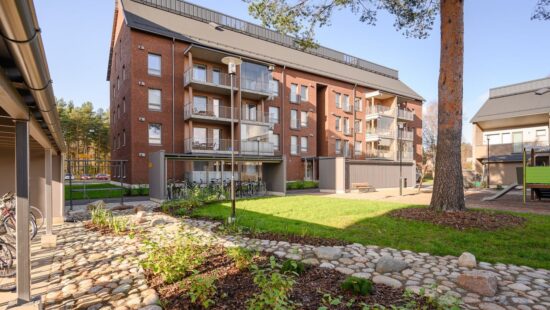 4h+k+s+parveke Kesätie 3 C 46, 90500 Oulu