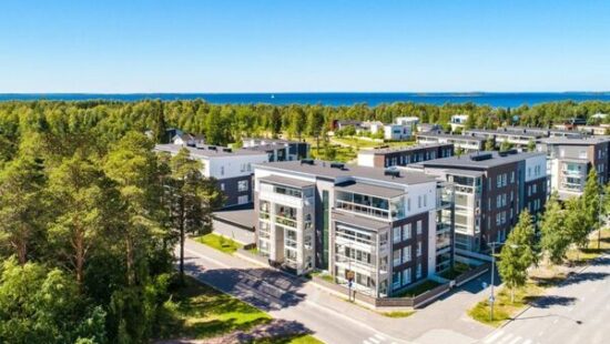 4h+k+khh+2wc+ vaatehuone +lasitettu parveke Pitkänmöljäntie 29 C  49, 90510 Oulu